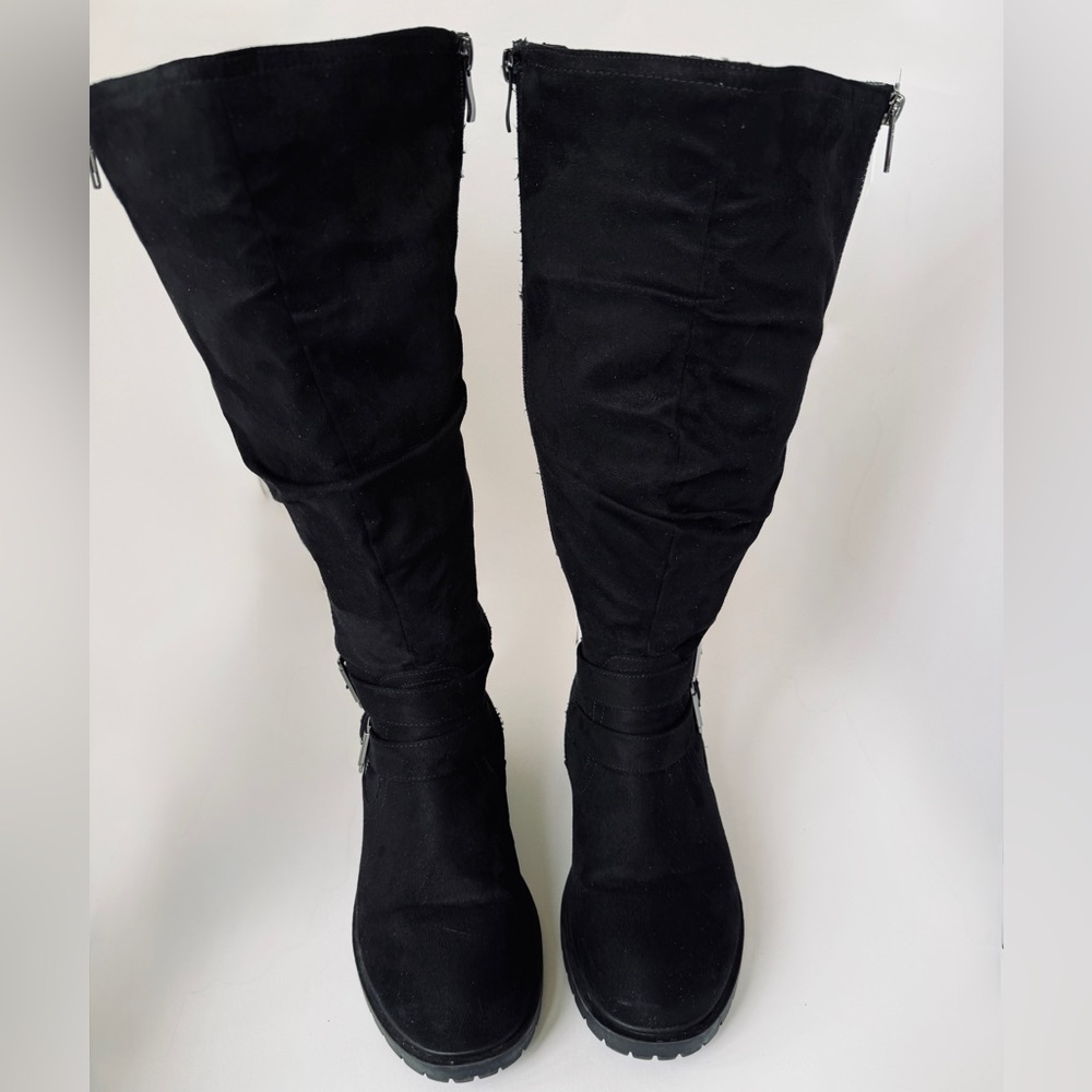 Luoika Women's Black Faux Suede Large Calf Moto Style Boots with Side Buckles